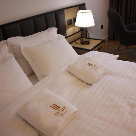 Prime Hotel Tiranë Ngoại thất bức ảnh