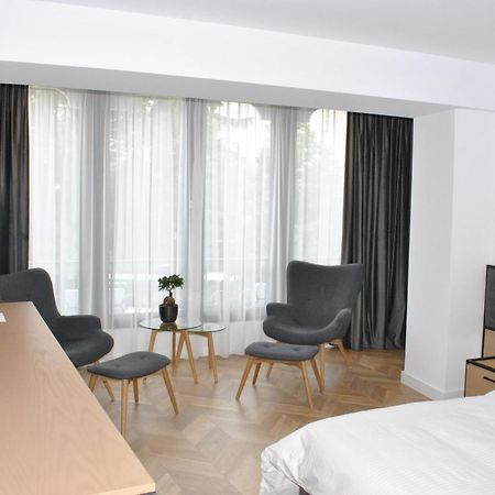 Prime Hotel Tiranë Ngoại thất bức ảnh
