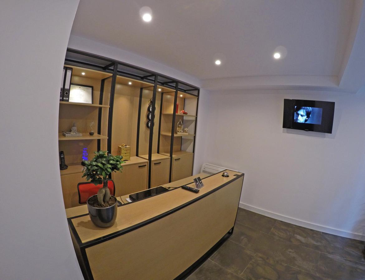 Prime Hotel Tiranë Ngoại thất bức ảnh