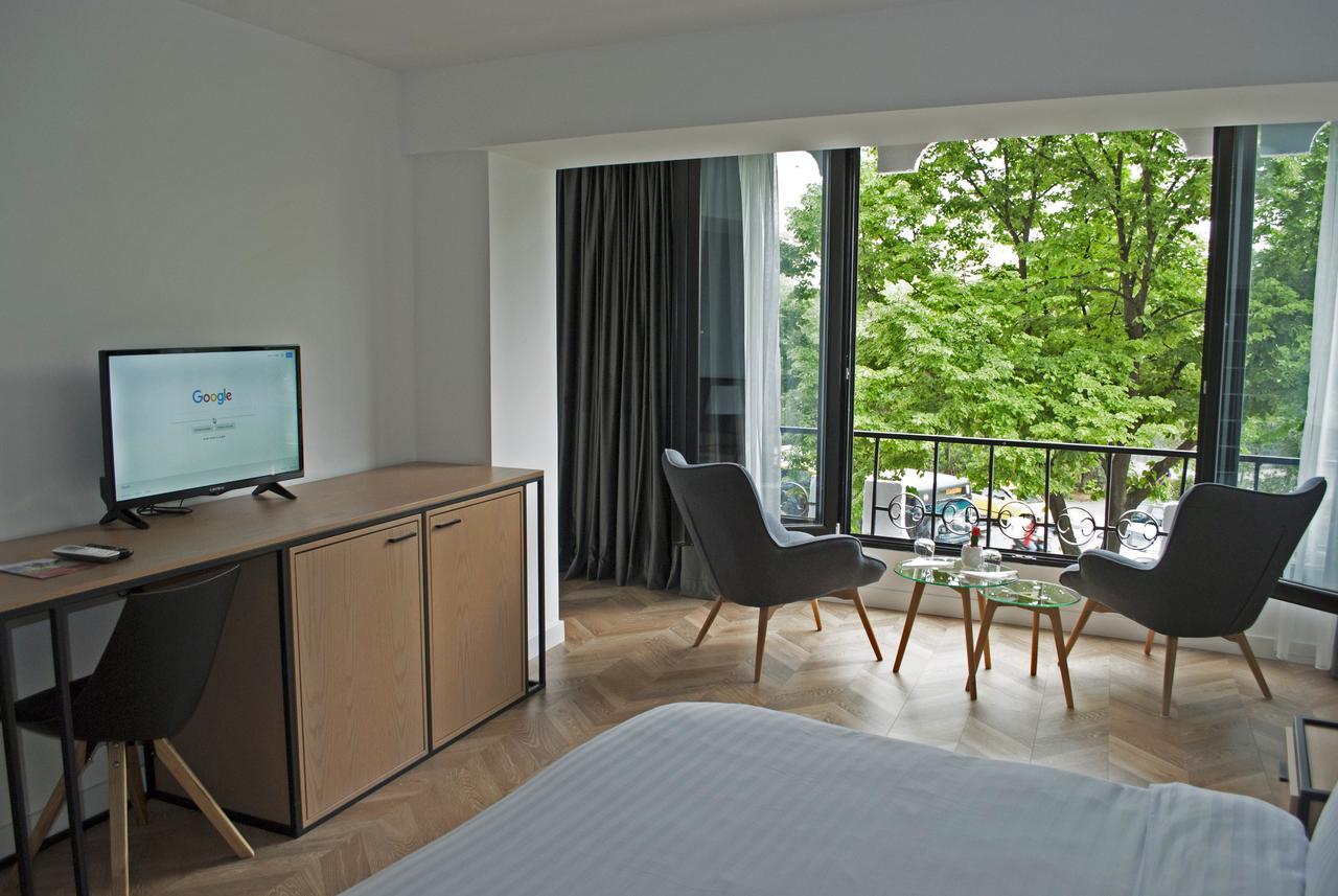 Prime Hotel Tiranë Ngoại thất bức ảnh