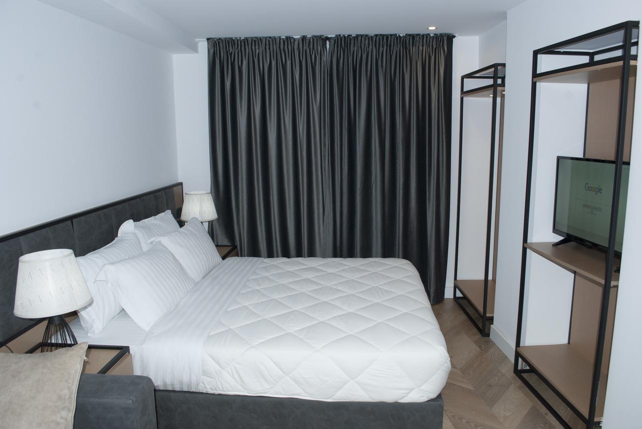 Prime Hotel Tiranë Ngoại thất bức ảnh